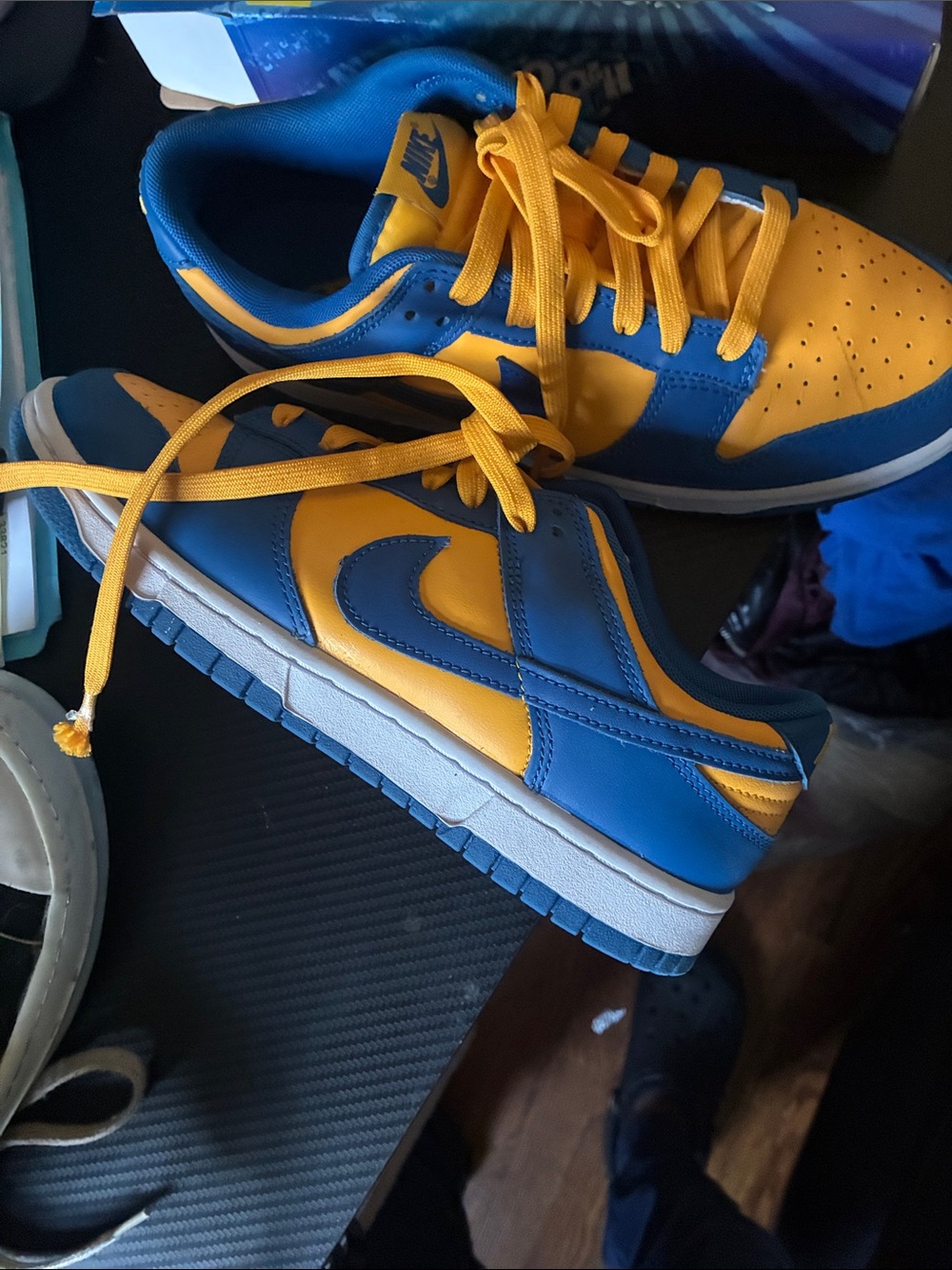 Nike Kids Blue and Yellow Low-Top Sneakers